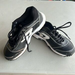Women Ringor softball turf cleats